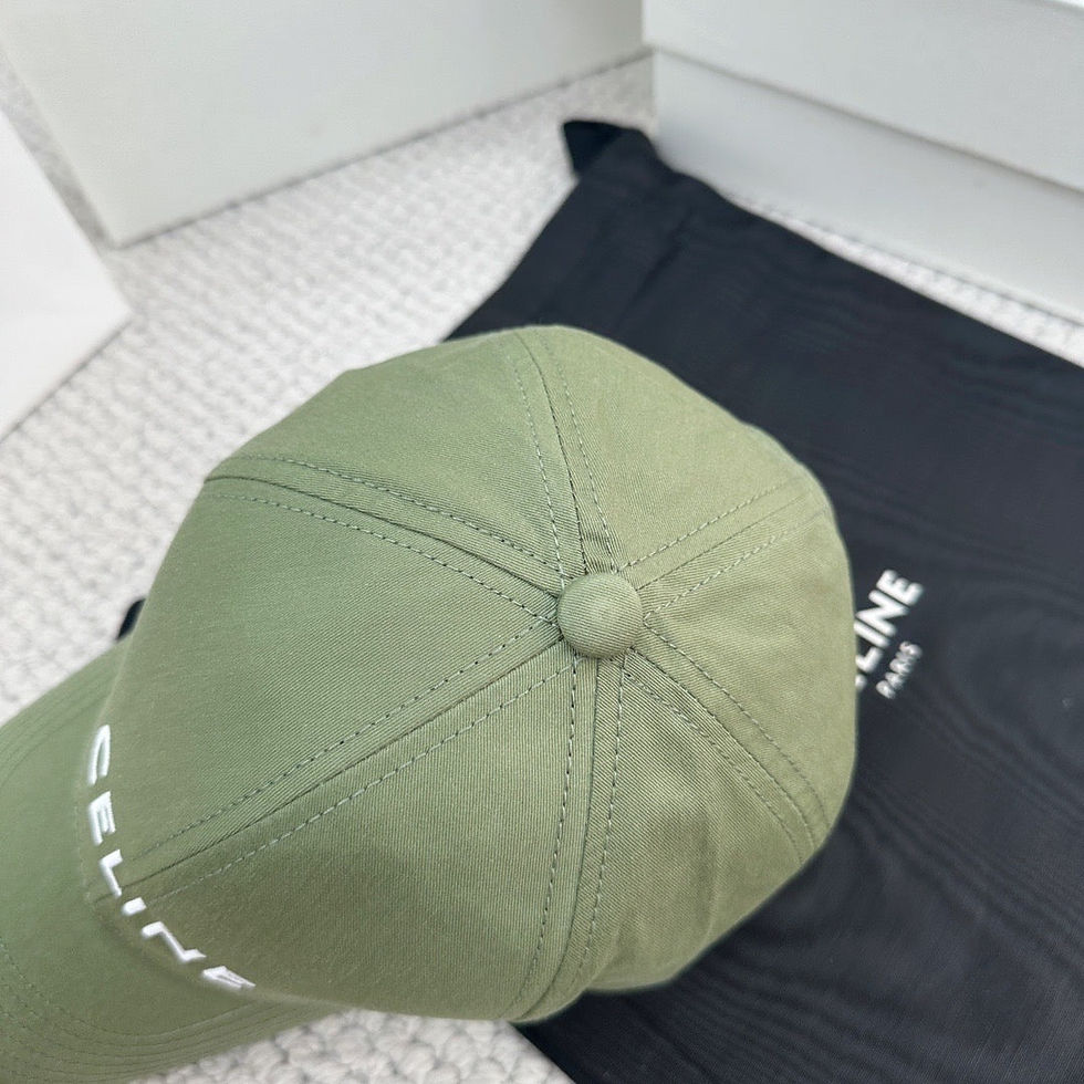 Thumbnail: Celine Cap 404 — Black