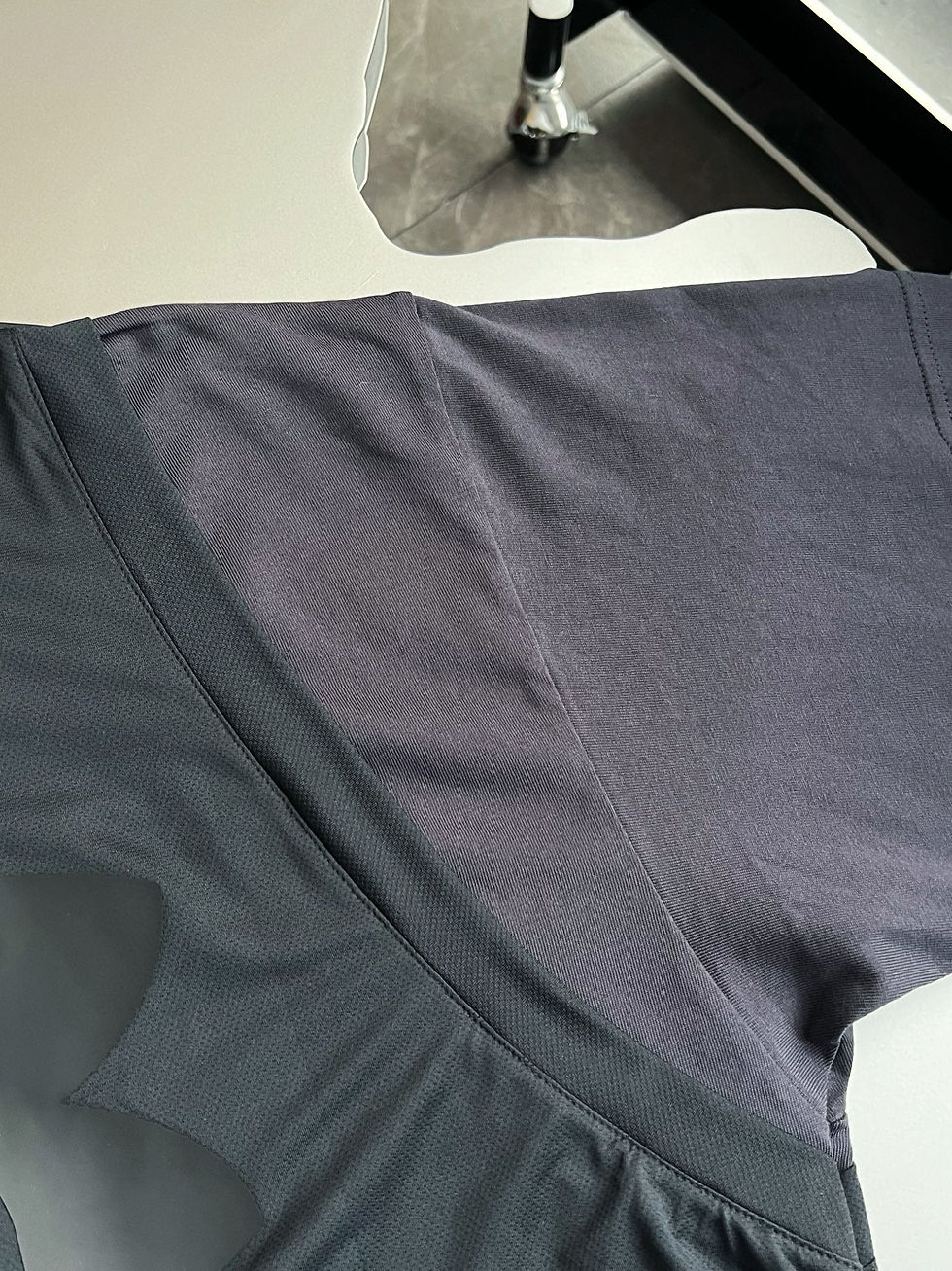 Thumbnail: Balenciaga Sweat Short Crème – Logo Bleu
