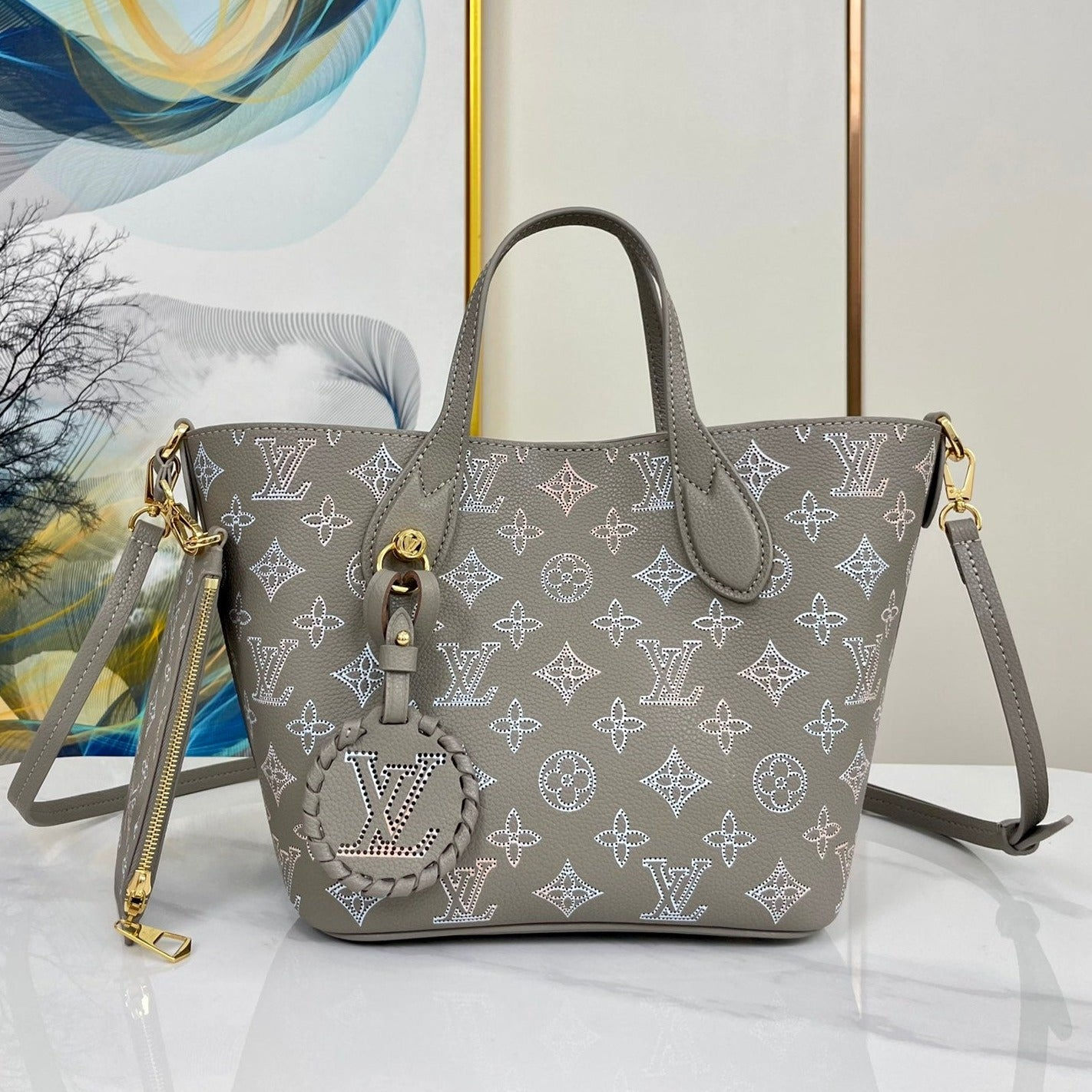 Louis Vuitton BLOSSOM PM 20 MAHINA CALFSKIN