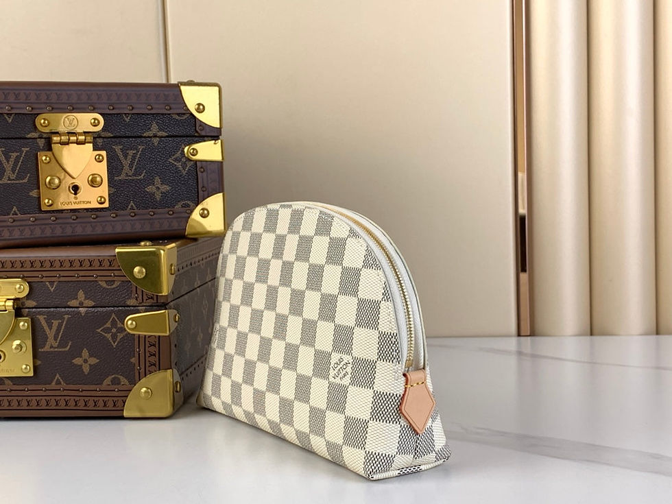 Thumbnail: Louis Vuitton COSMETIC POUCH 22 IN WHITE GRAY DAMIER AZUR CANVAS