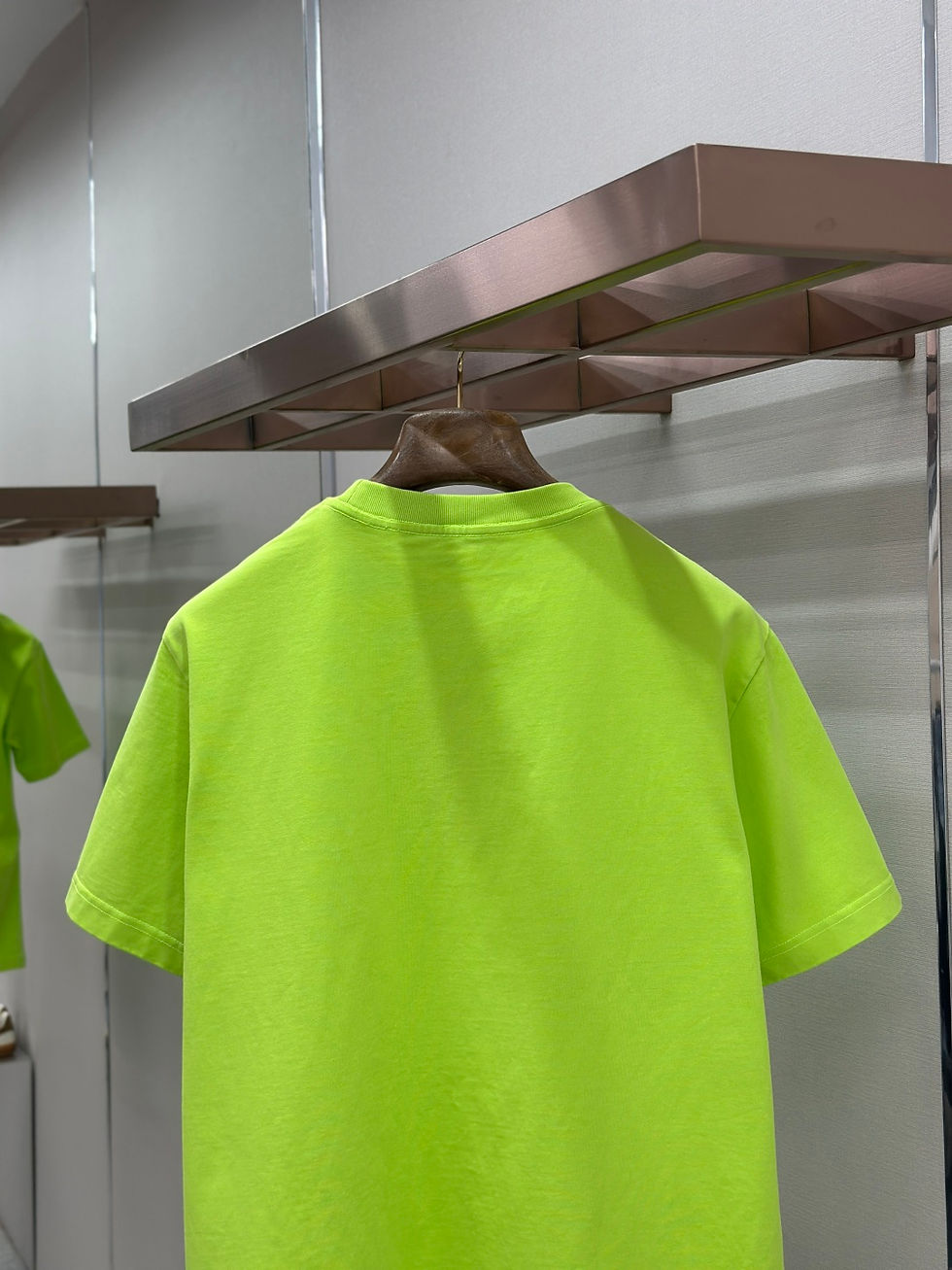 Thumbnail: Dior T-Shirt