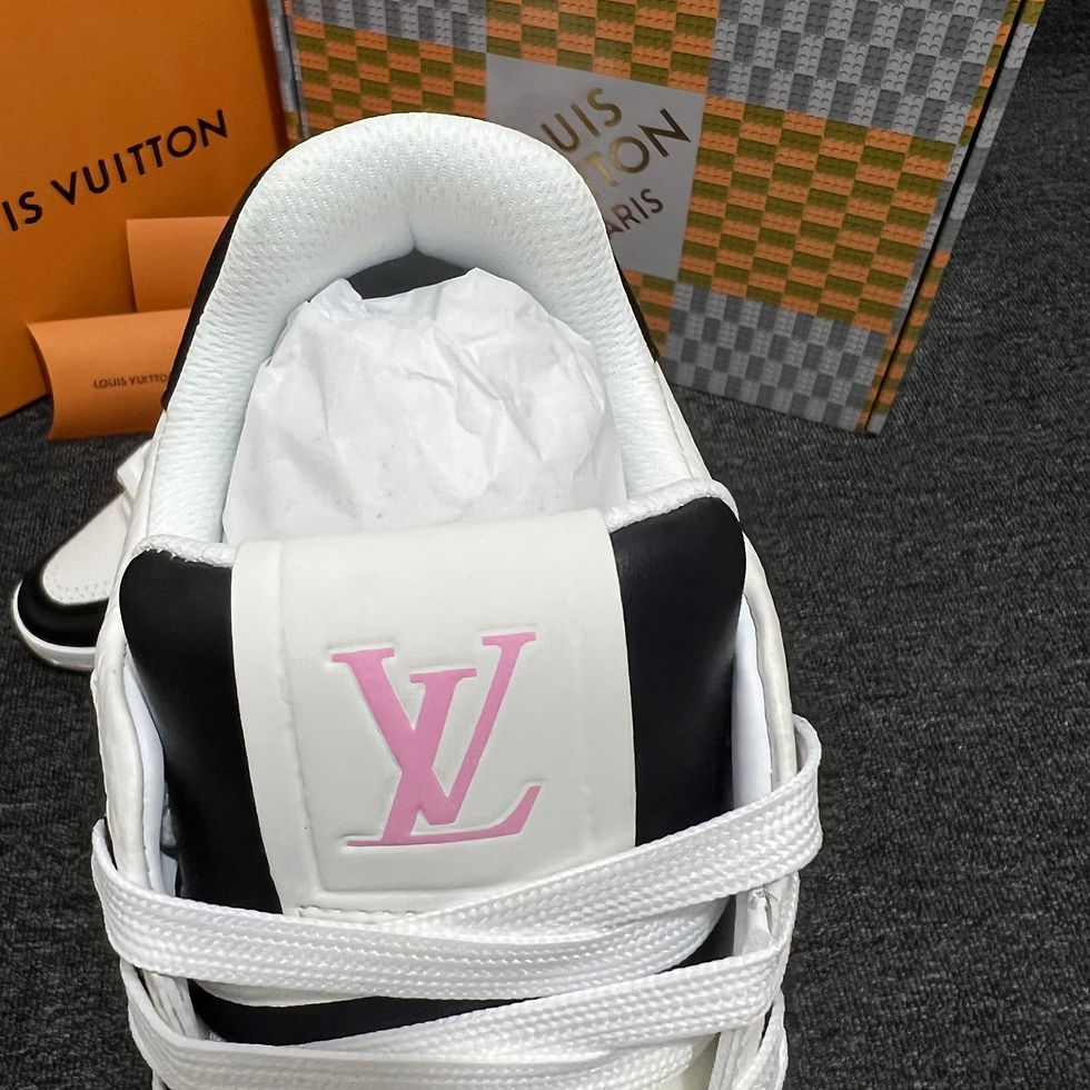 Thumbnail: Louis Vuitton Trainer