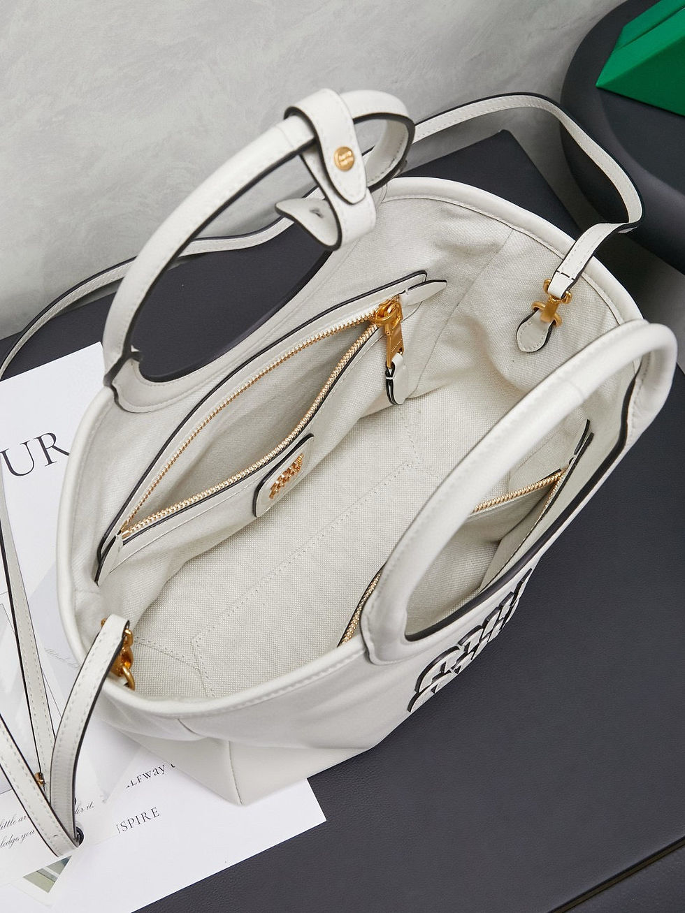 Thumbnail: Miu Miu Tote Bag 562