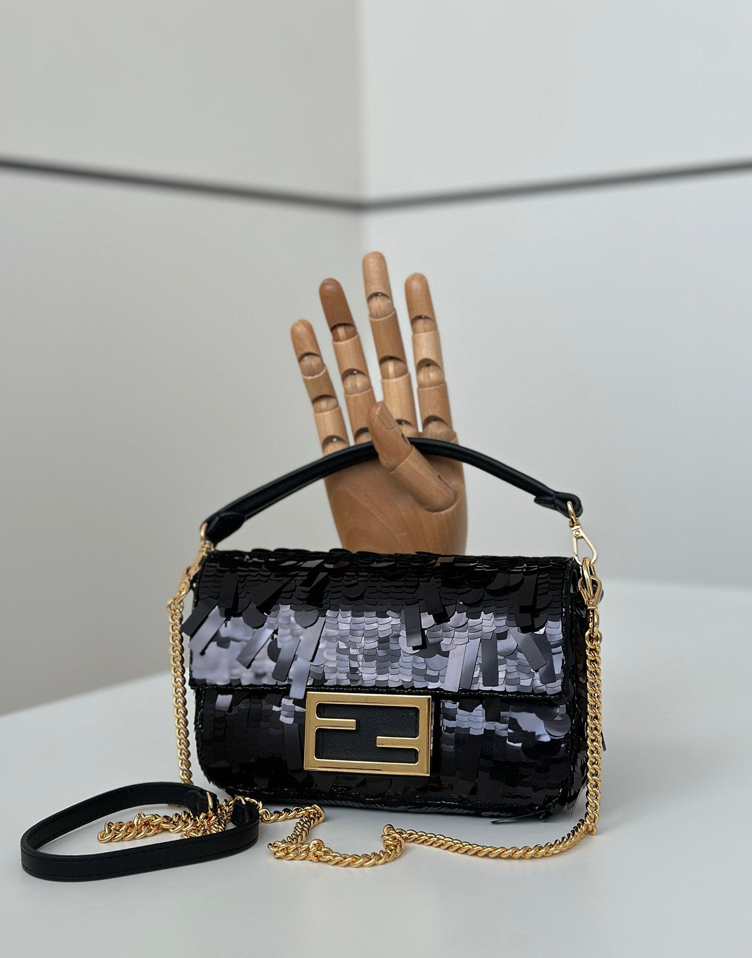 Fendi Baguette