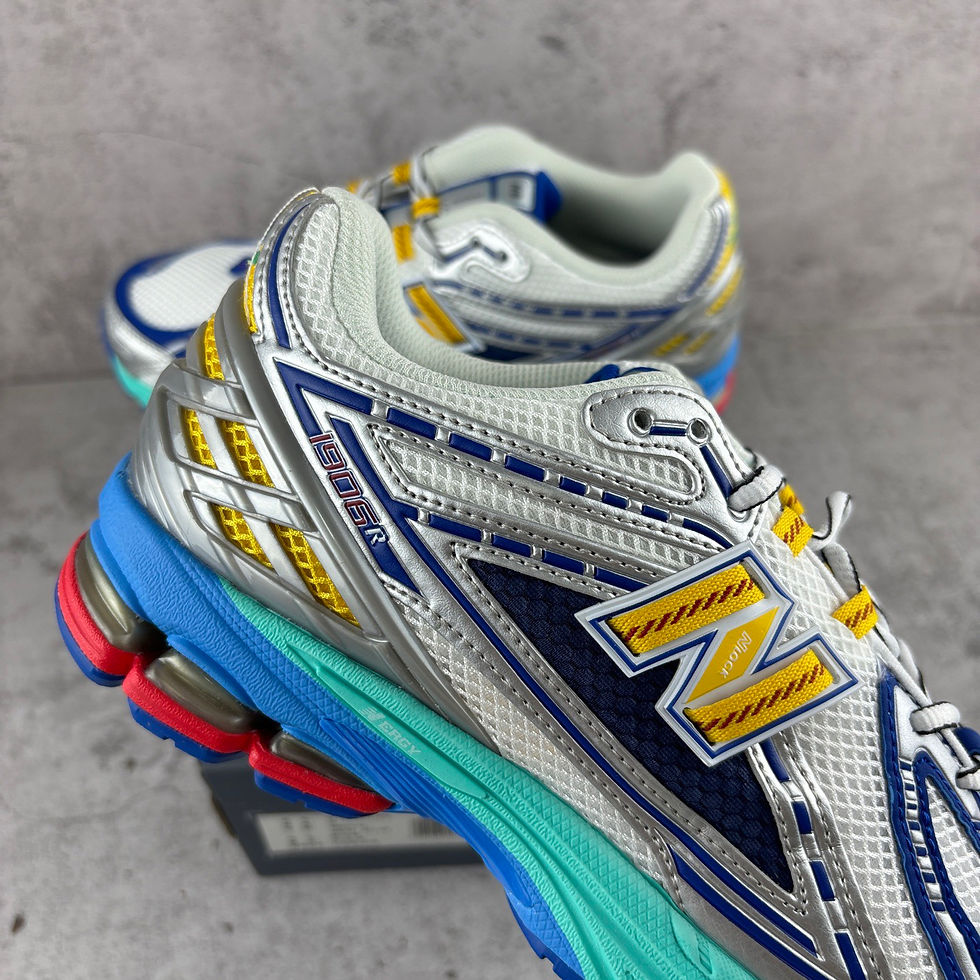 Thumbnail: New Balance