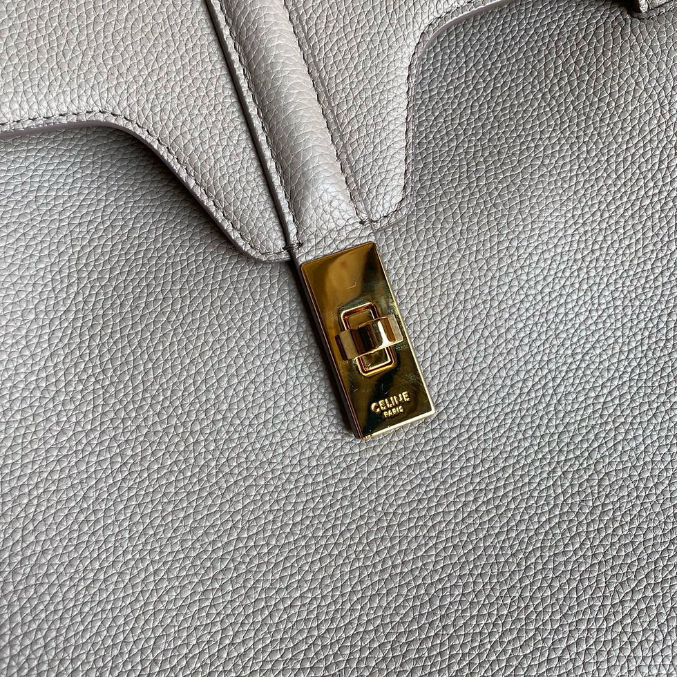 Thumbnail: Celine Handbag 512