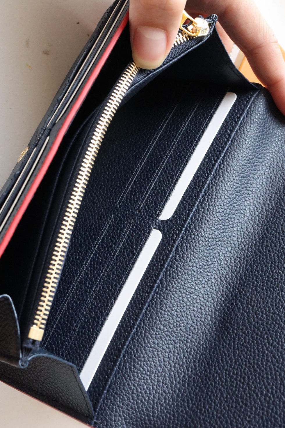 Thumbnail: Louis Vuitton SARAH WALLET MONOGRAM EMPREINTE LEATHER BLACK RED