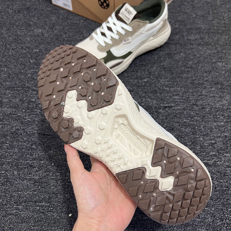 Thumbnail: Vans Neo VR3