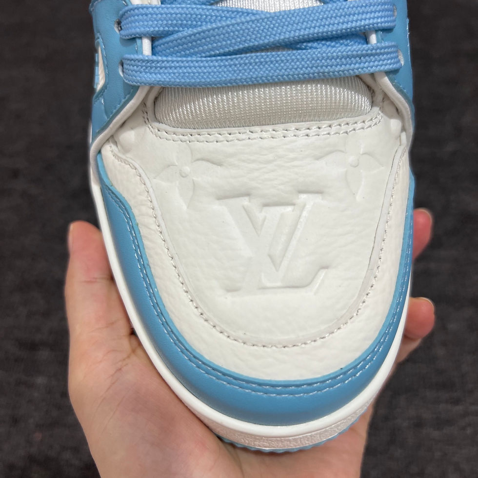 Thumbnail: Louis Vuitton Trainer