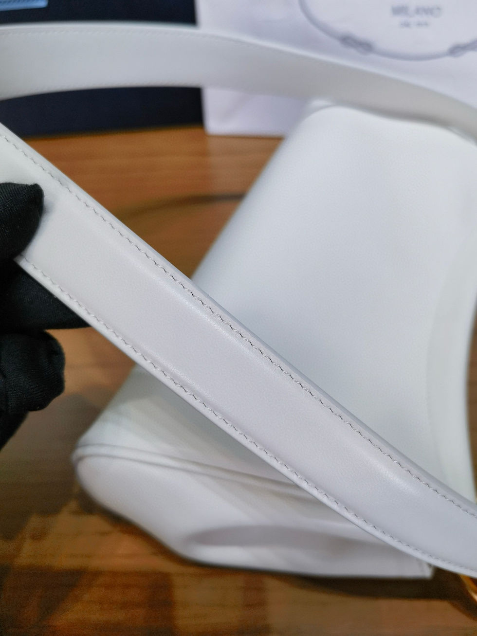 Thumbnail: PD Enchaine Shoulder Bag — Ivory