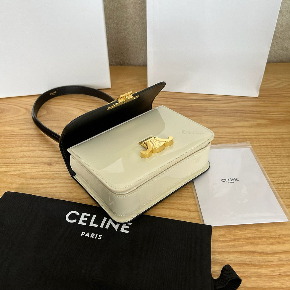 Thumbnail: Celine Shoulder Bag 607