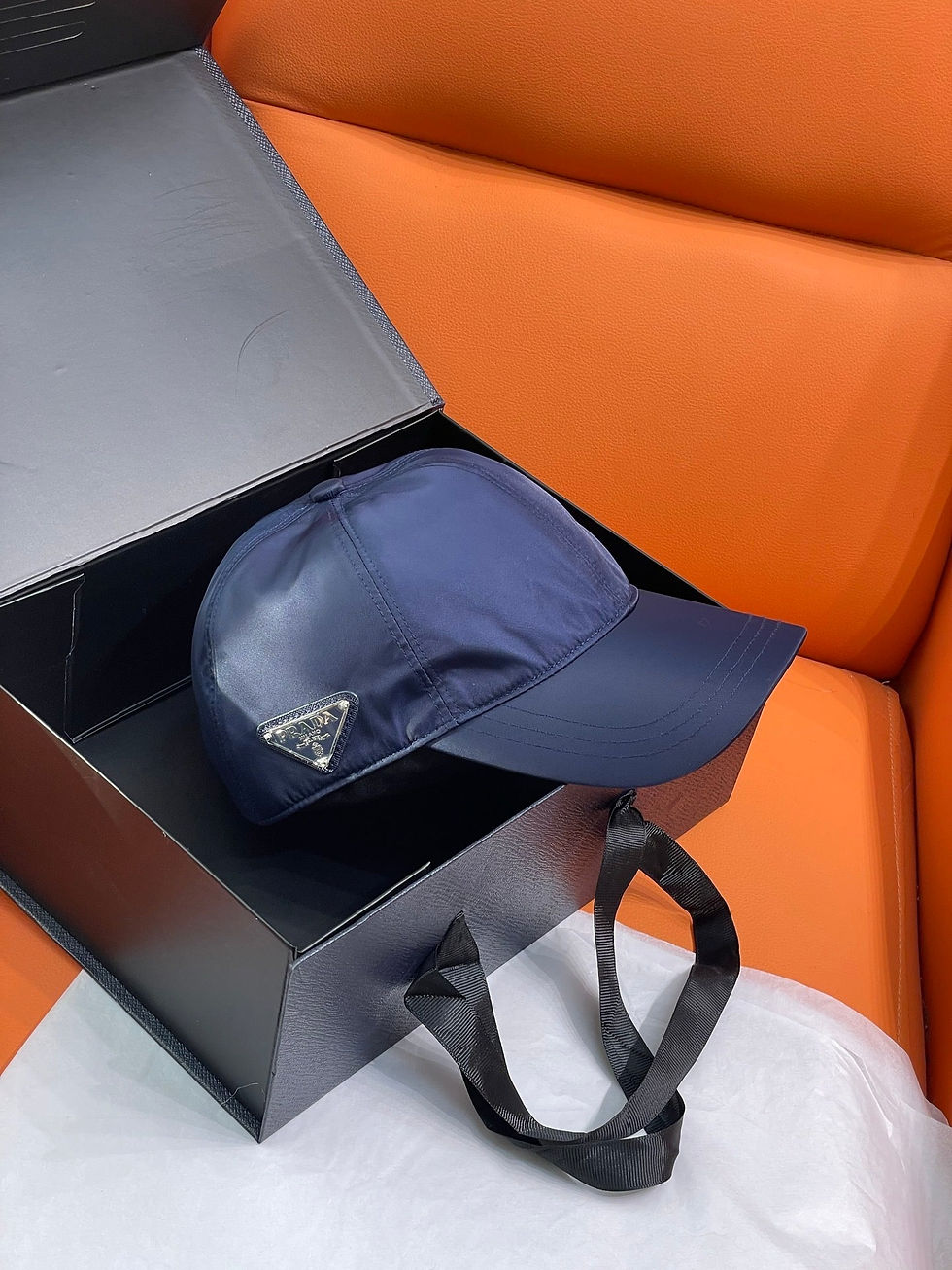 Thumbnail: Prada Caps 412 — White