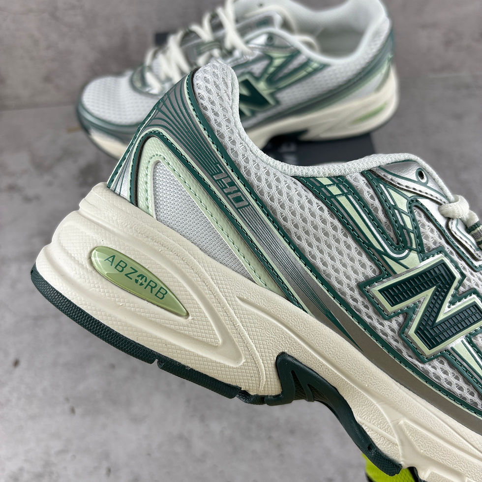 Thumbnail: New Balance
