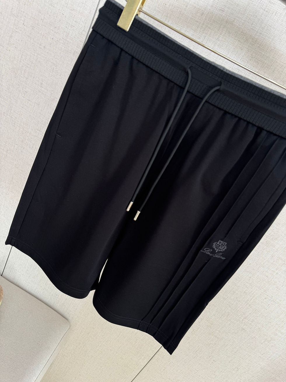 Thumbnail: Lp Short Pants — Burgundy