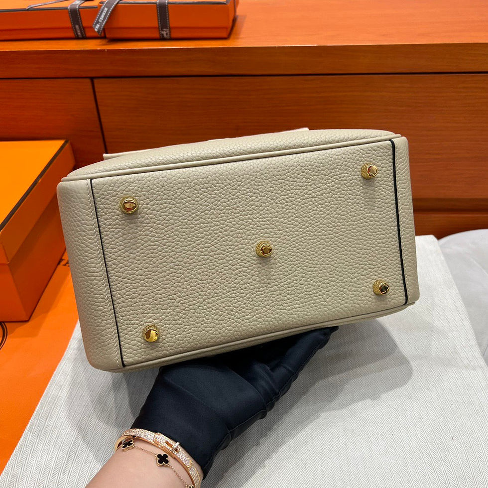 Thumbnail: Hermes Lindy 26