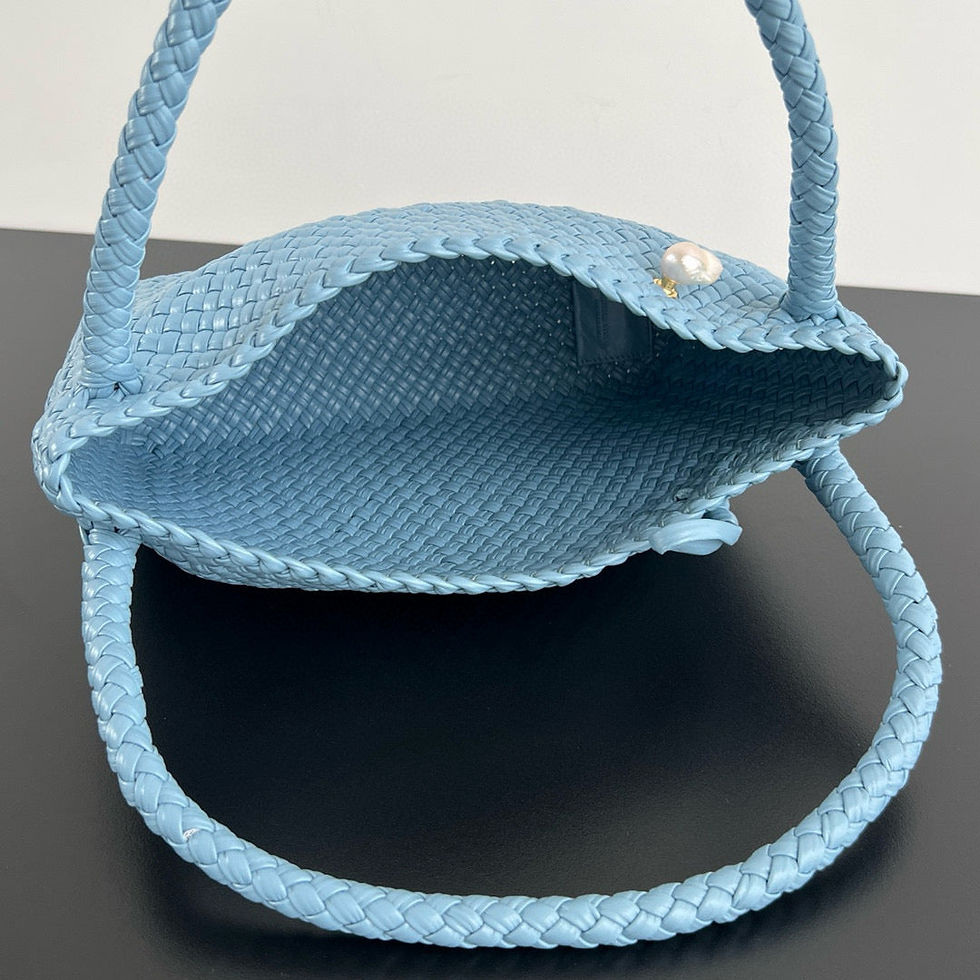 Thumbnail: Bottega Veneta Tosca Shoulder Bag