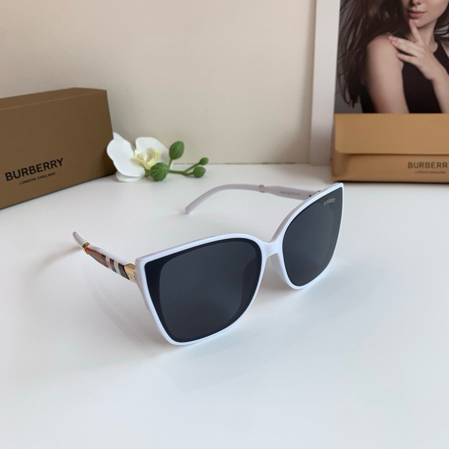 Burberry Sunglasses — Black