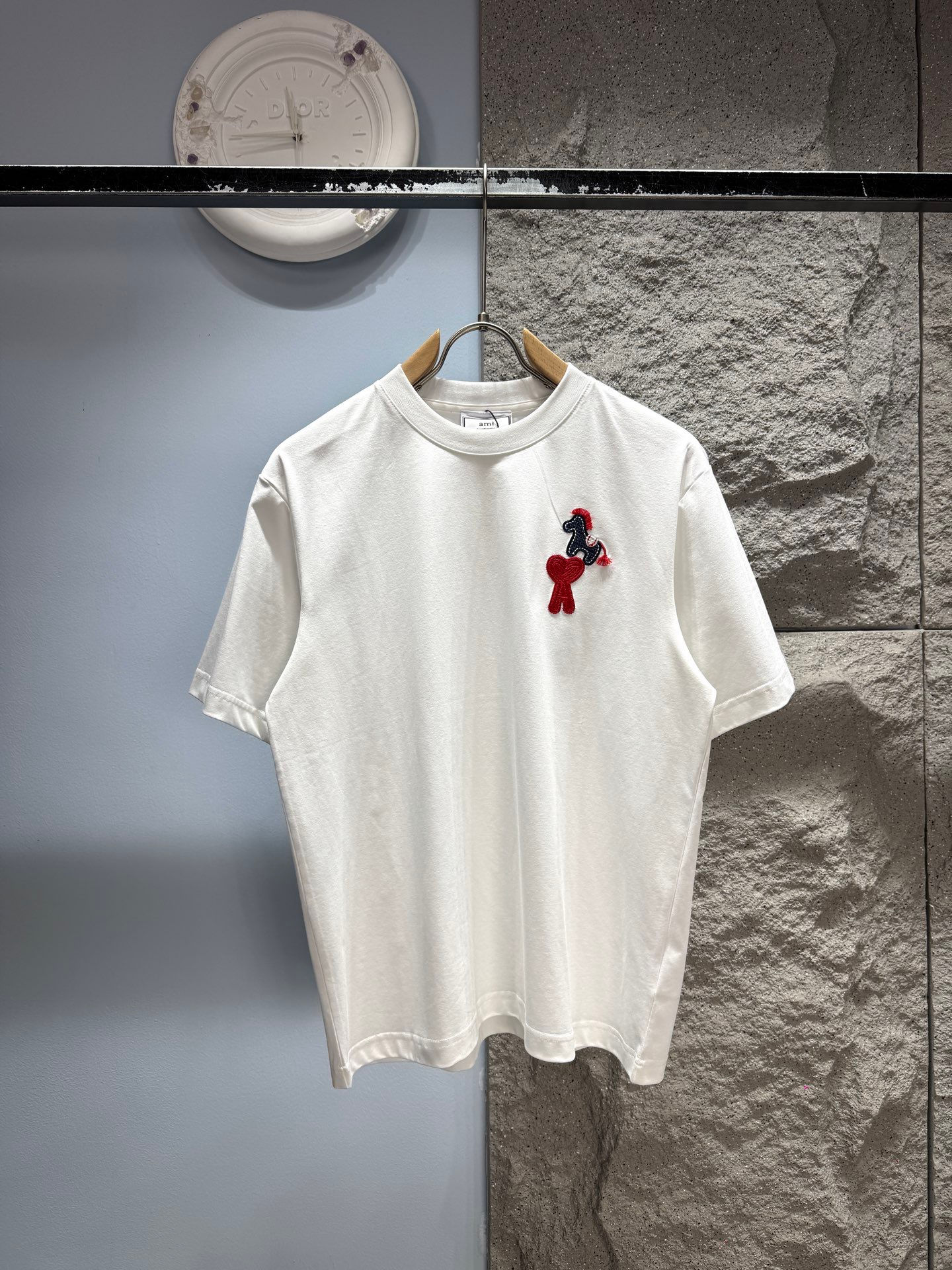 Ami Paris de Coeur Horse Patch T-Shirt Ecru