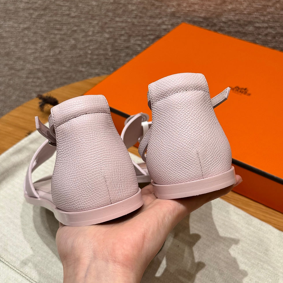 Thumbnail: Hermes Women Sandal — Champagne
