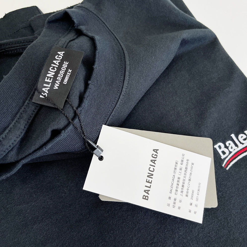 Thumbnail: Balenciaga T-Shirt Noir – Campaign Logo Wardrobe