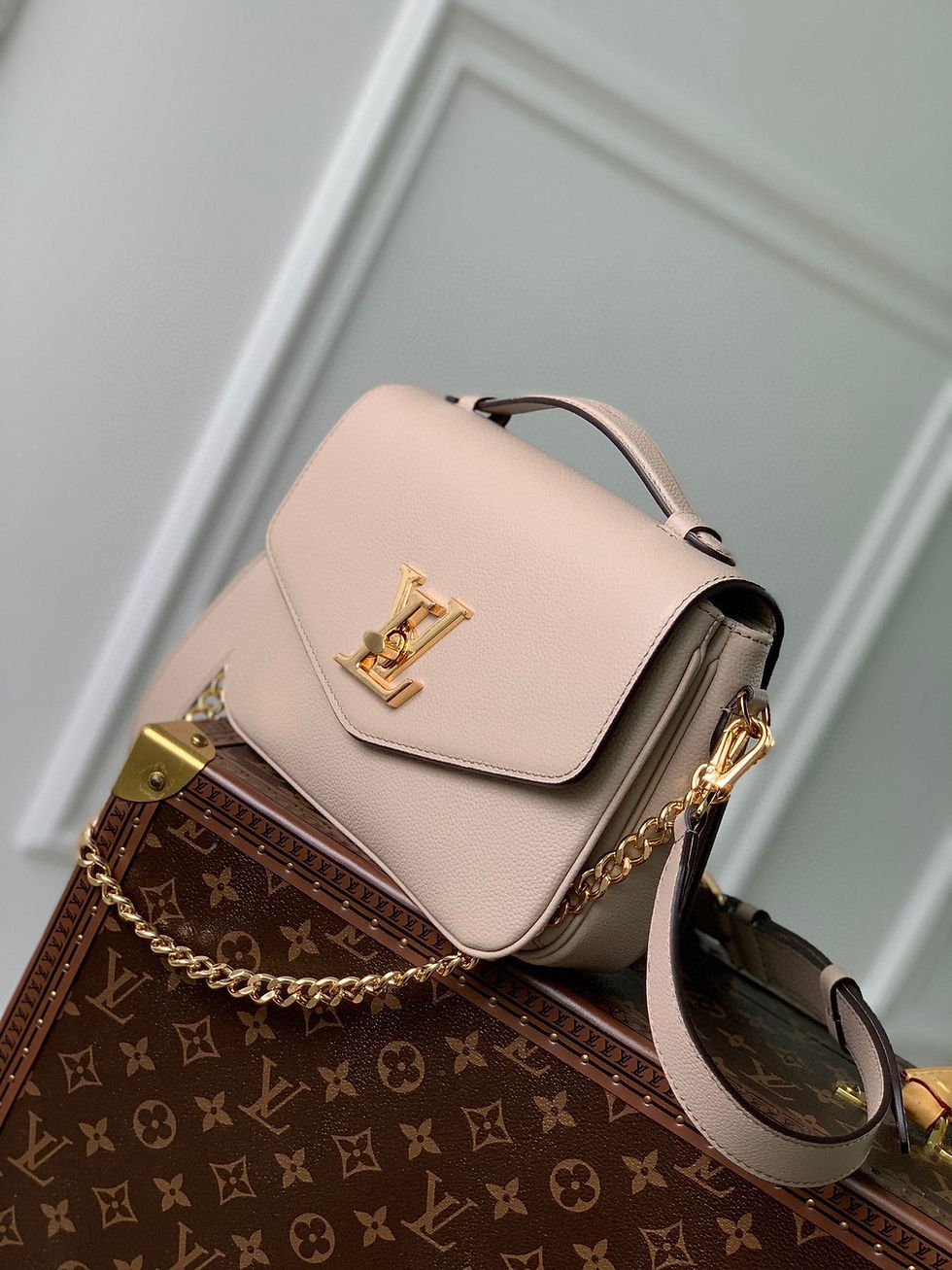 Thumbnail: Louis Vuitton OXFORD 22 IN BEIGE LAMBSKIN GOLD HARDWARE