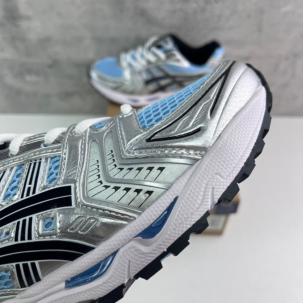 Thumbnail: Asics Gel Kayano 14