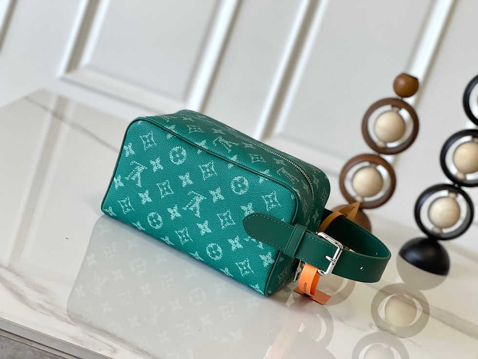 Thumbnail: Louis Vuitton Dopp Kit