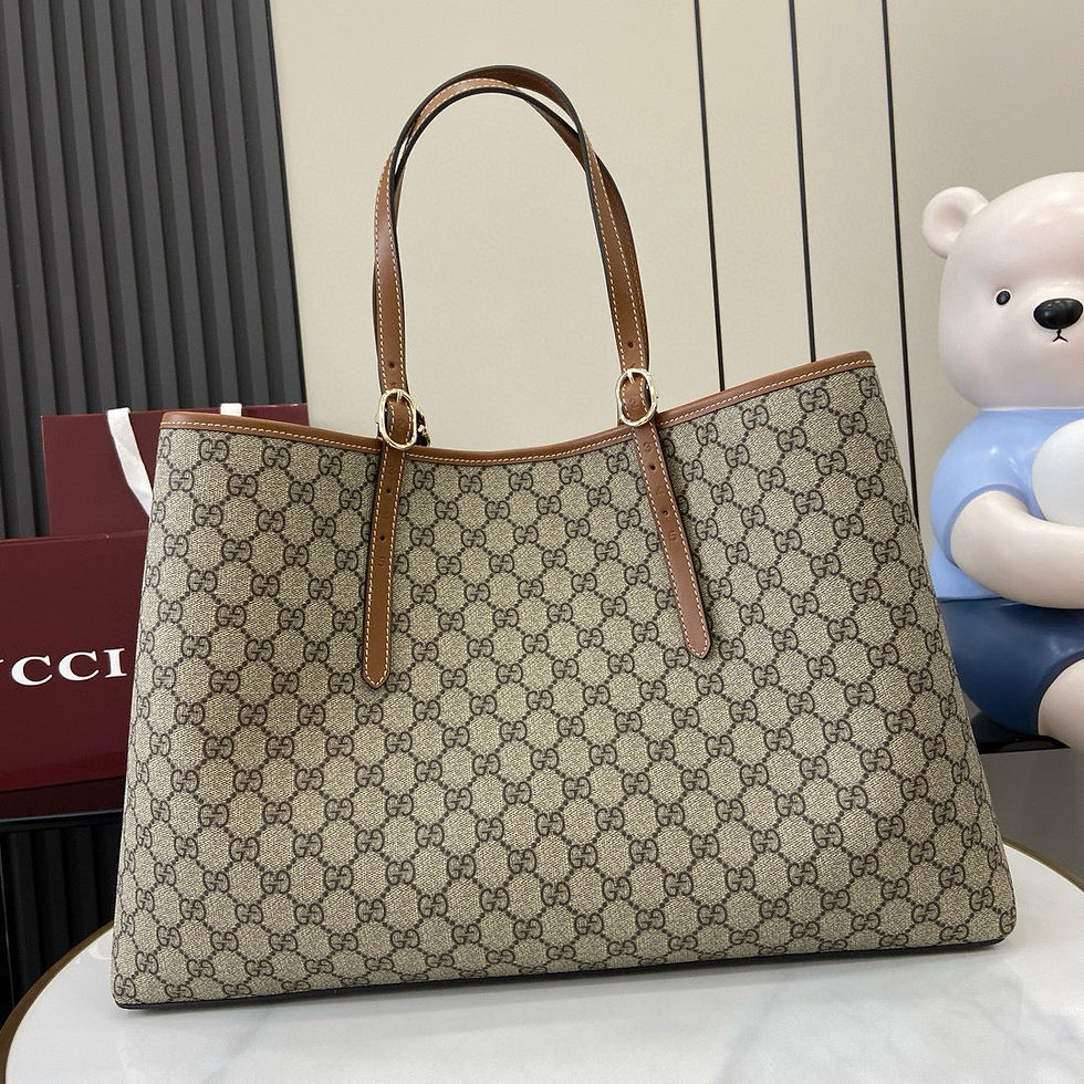 Thumbnail: Gucci Emblem — Rose