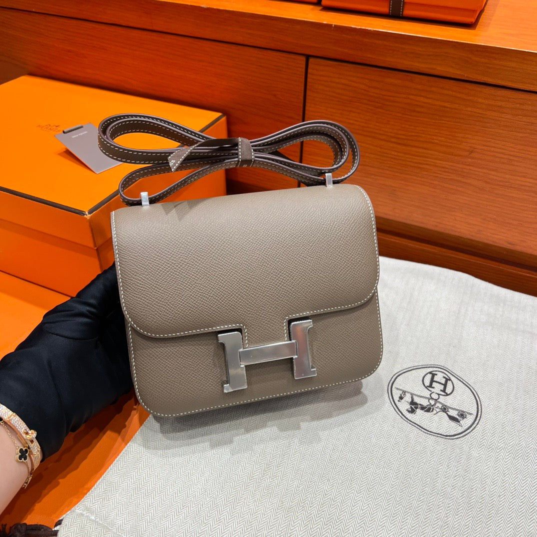 Hermes Constance 19
