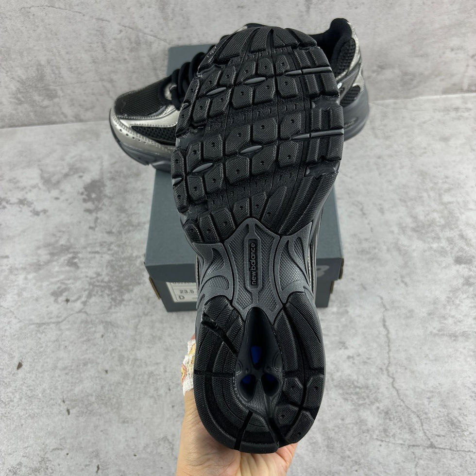 Thumbnail: New Balance