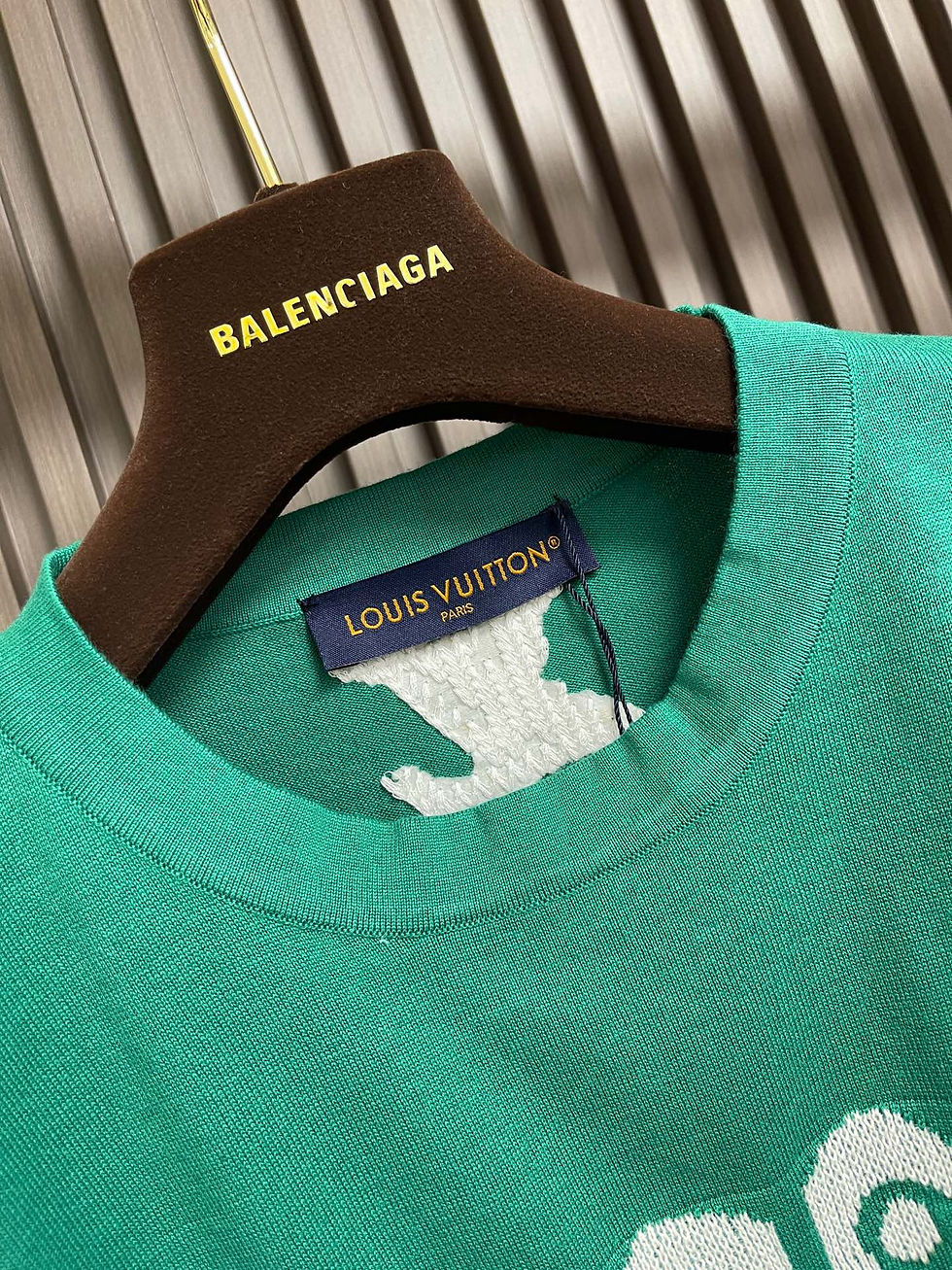 Thumbnail: Louis Vuitton T-Shirt