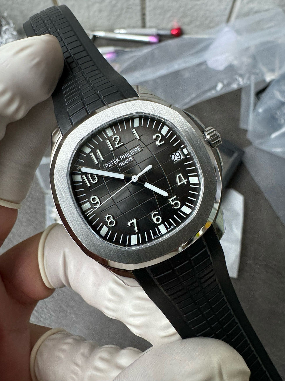 Thumbnail: Patek Philippe Aquanaut 5167A 001