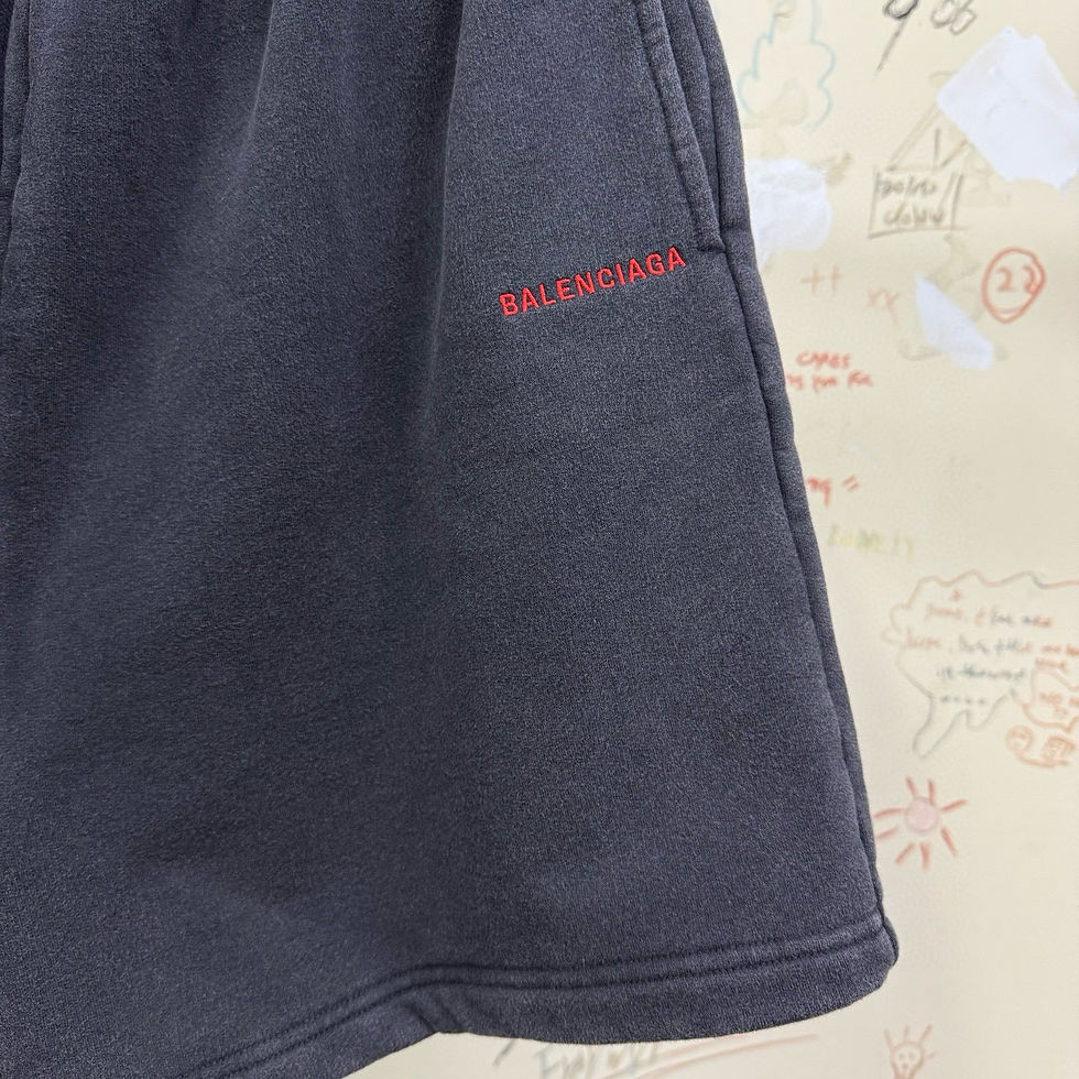Thumbnail: Balenciaga Red Logo Washed Fleece Shorts – Dark Grey