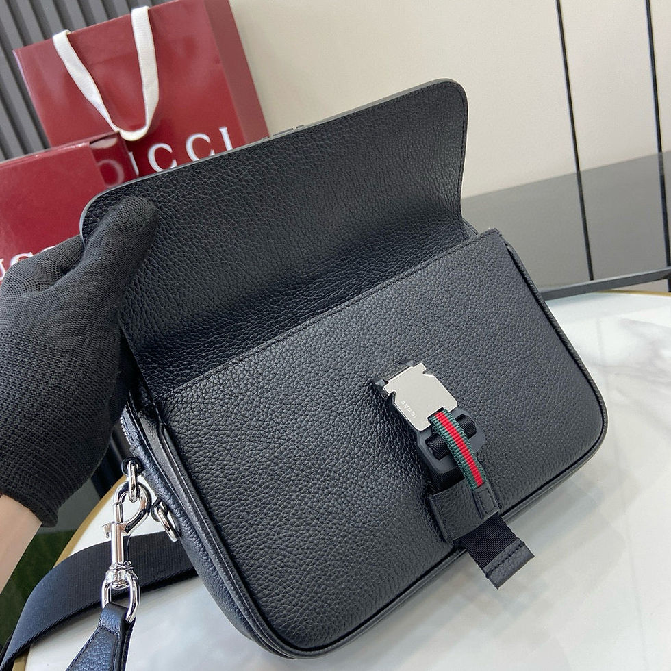 Thumbnail: Gucci Cross Body Bag Man