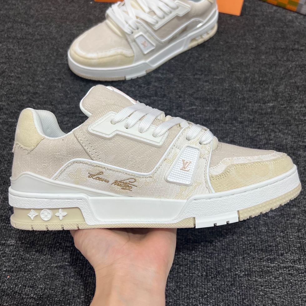 Thumbnail: Louis Vuitton Trainer