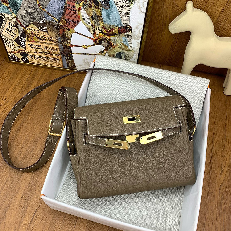 Thumbnail: Hermes Kelly Messenger 30