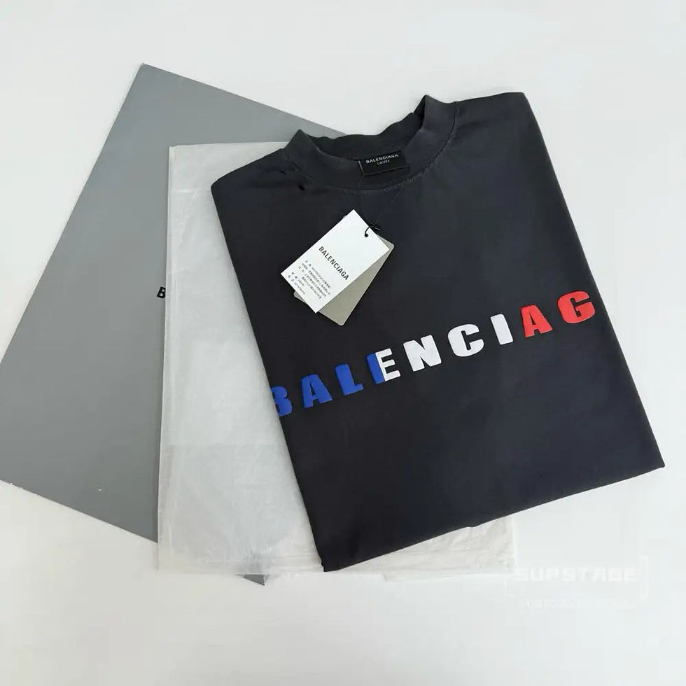 Thumbnail: Balenciaga Alien Greeting Black