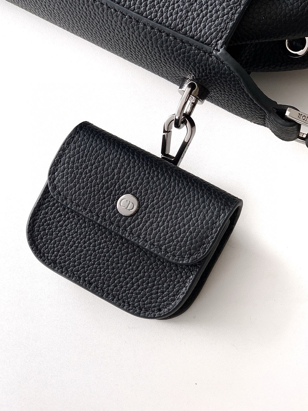 Thumbnail: Dior Bucket Bag 12