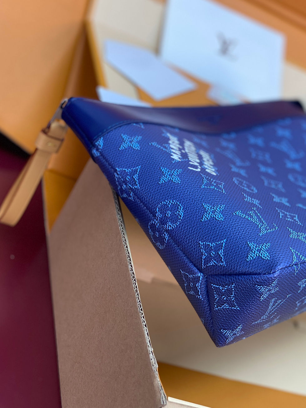 Thumbnail: Louis Vuitton Pochette