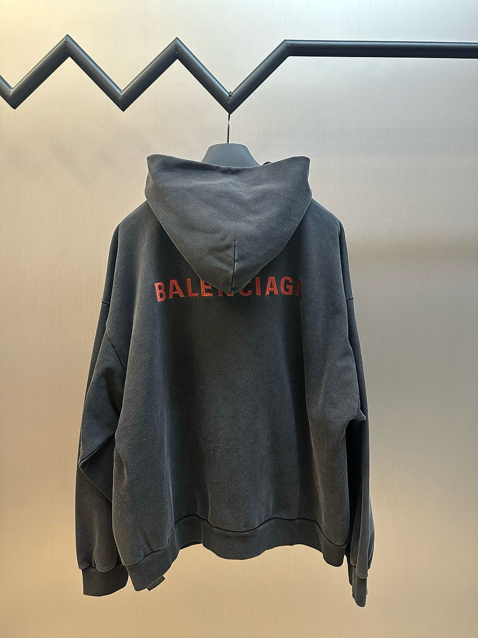 Thumbnail: Balenciaga Red Logo Washed Pullover Hoodie – Grey
