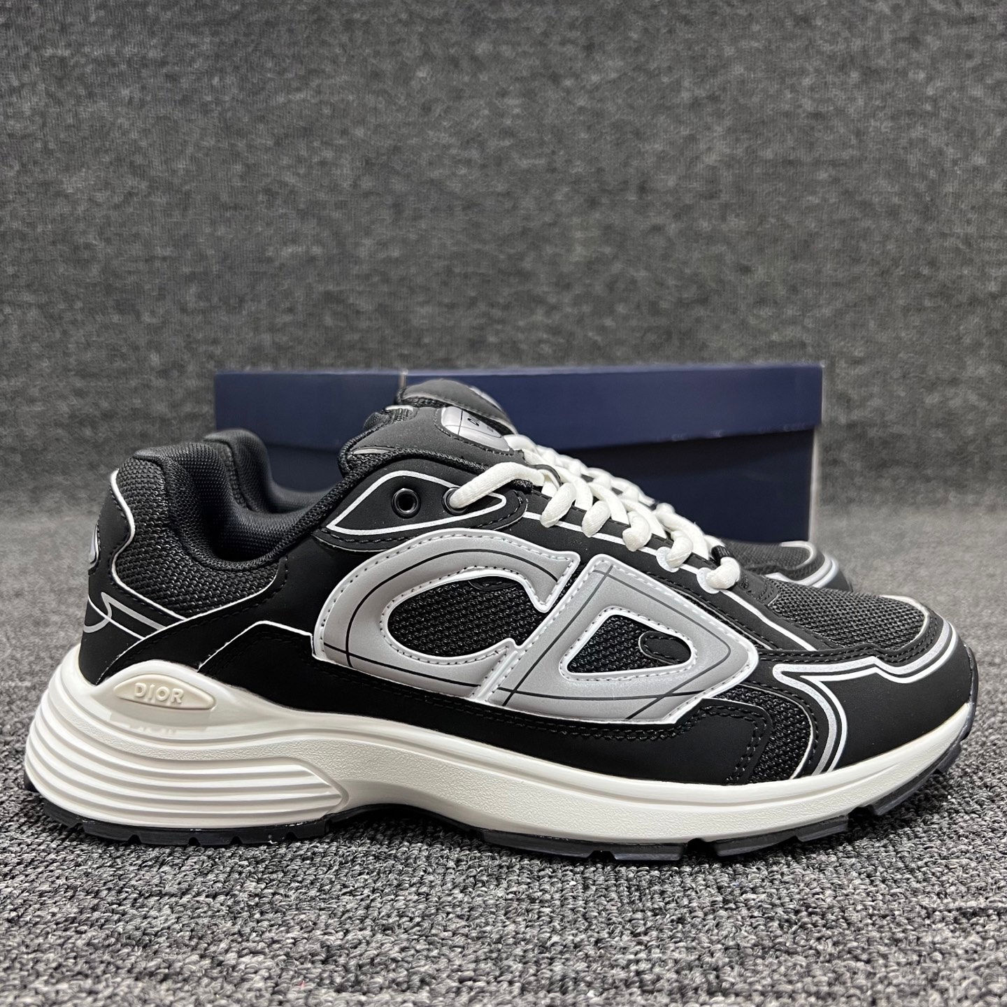 CD B30 3
