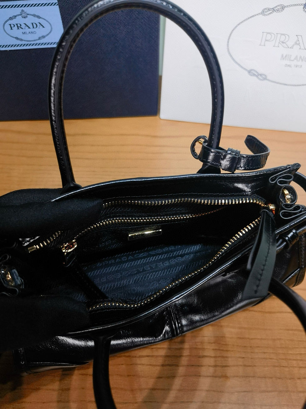 Thumbnail: PD Bonnie Handbag — Saffiano Black