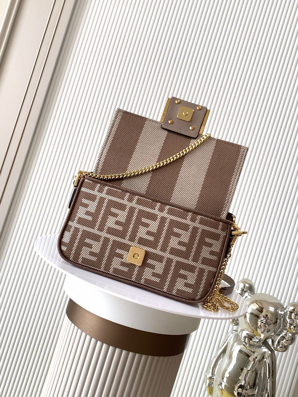 Thumbnail: Fendi Baguette Bag Mini 269