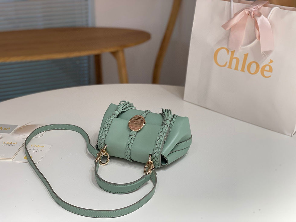 Thumbnail: Chloe Penelope Shoulder Bag 124