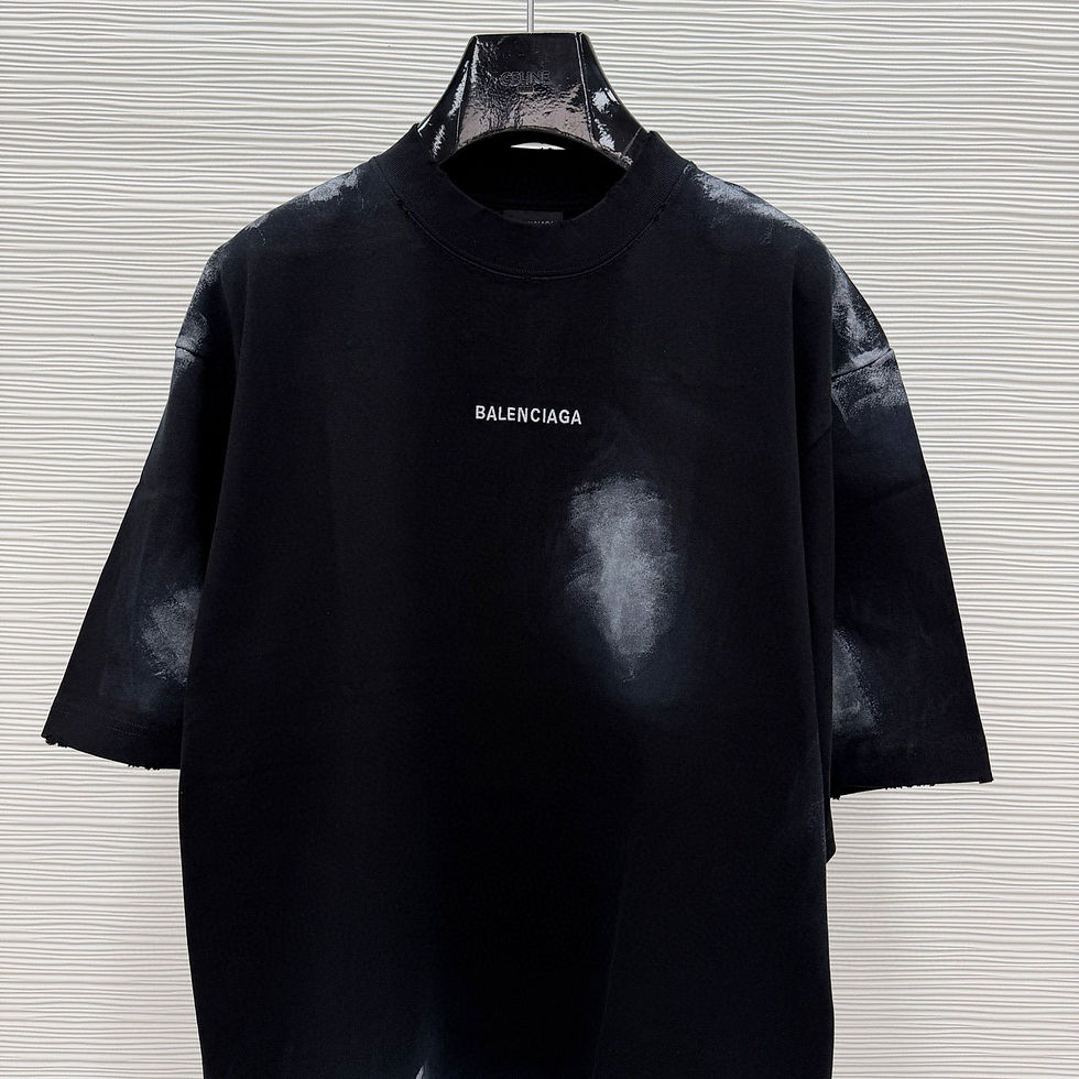 Thumbnail: Balenciaga T-Shirt Noir - Effet Tie-Dye Peinture