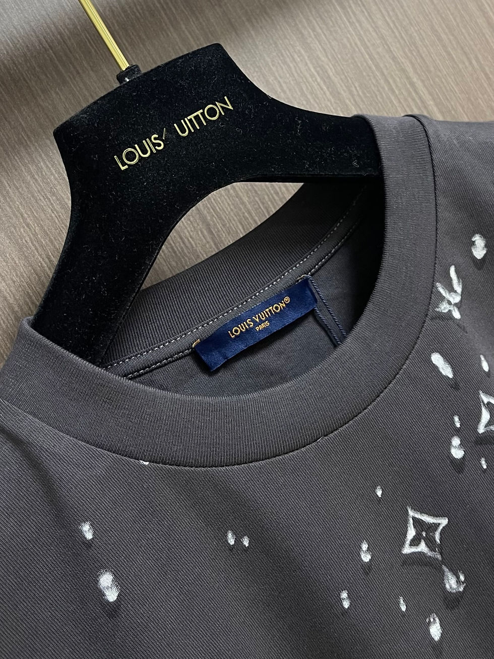 Thumbnail: Louis Vuitton T-Shirt