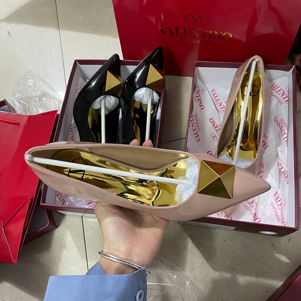 Thumbnail: Valentino Women Heel