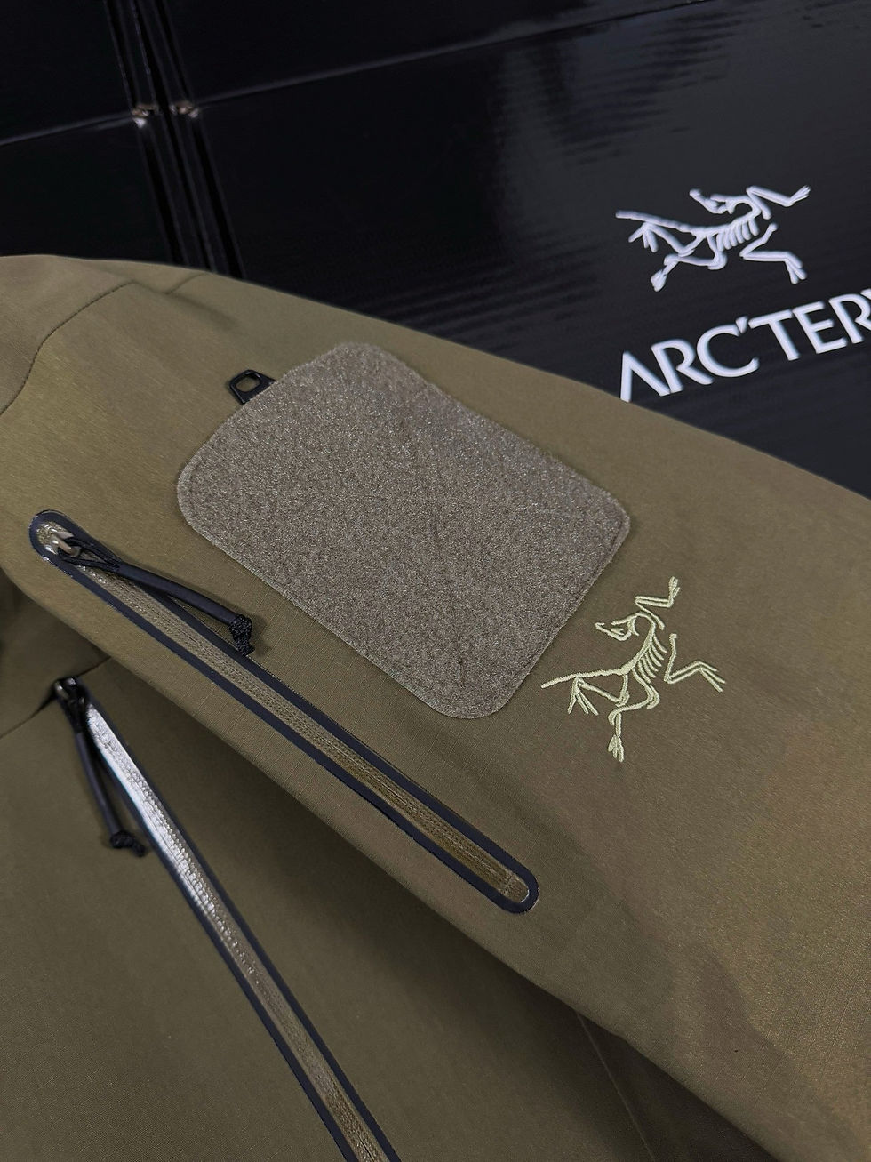Thumbnail: Arcteryx Jacket — Forest Green
