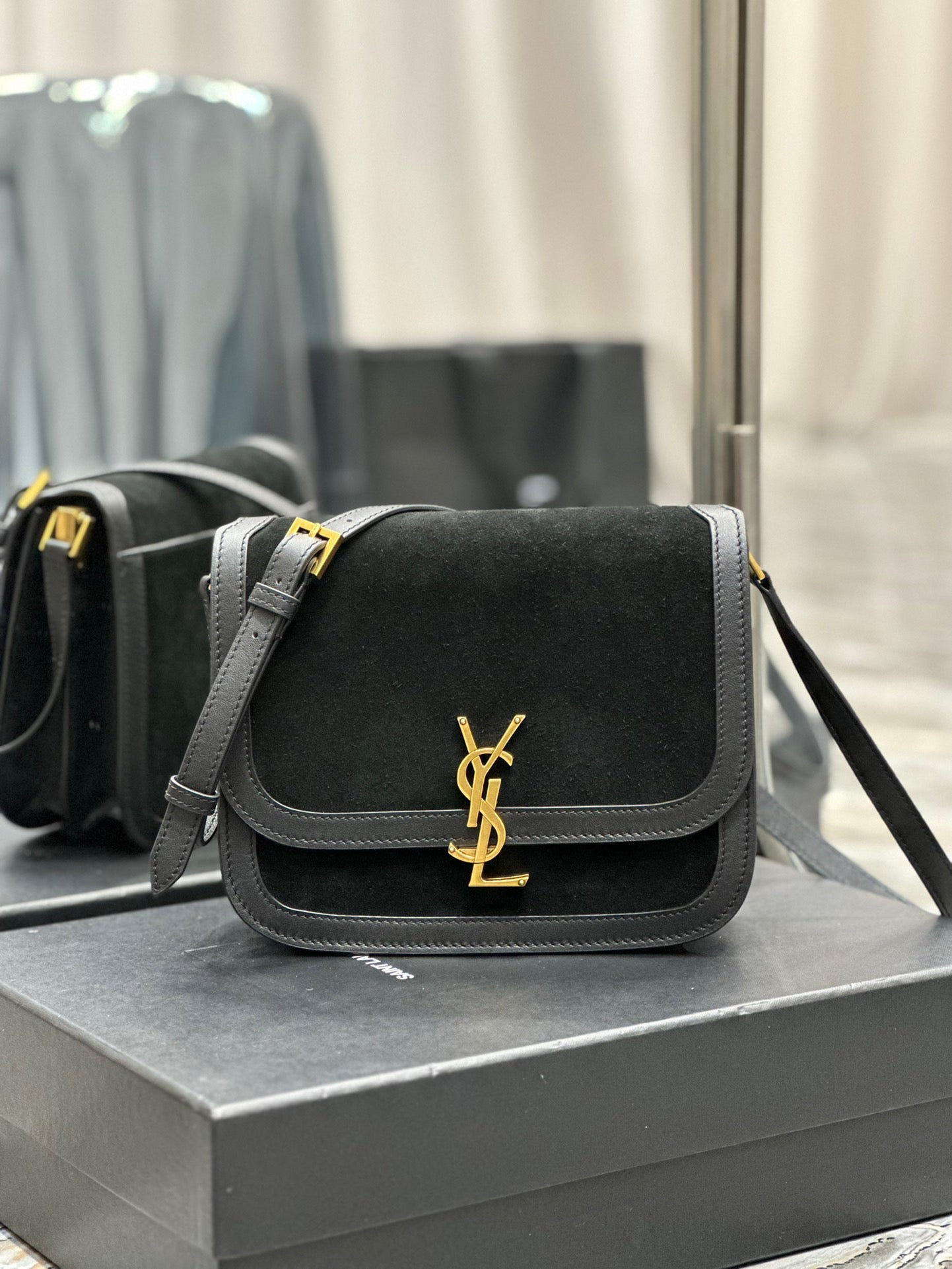 Saint Laurent Solferino