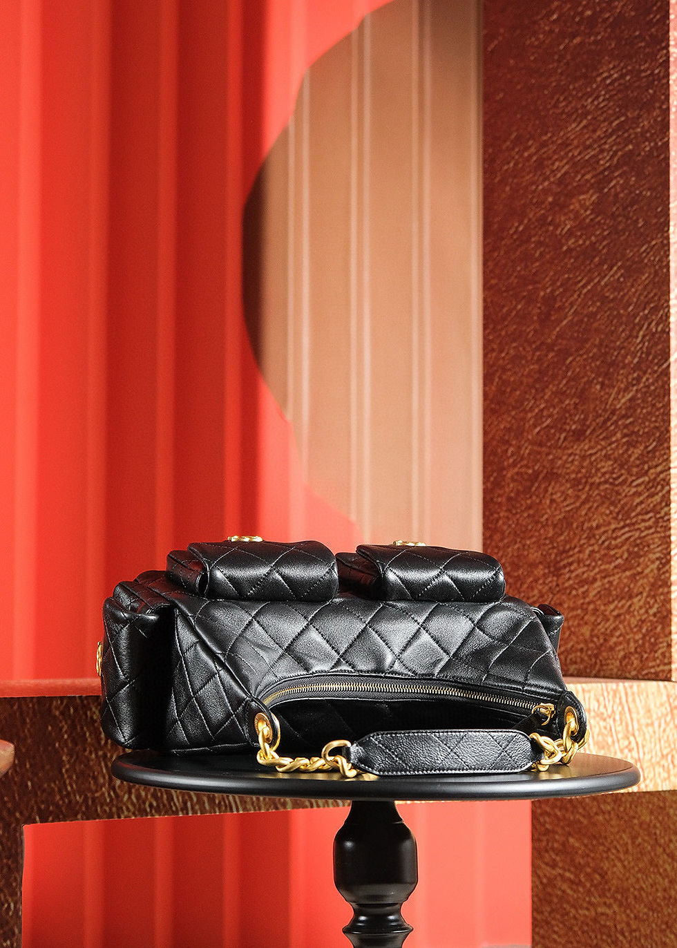 Thumbnail: Chanel 25C Hobo Bag